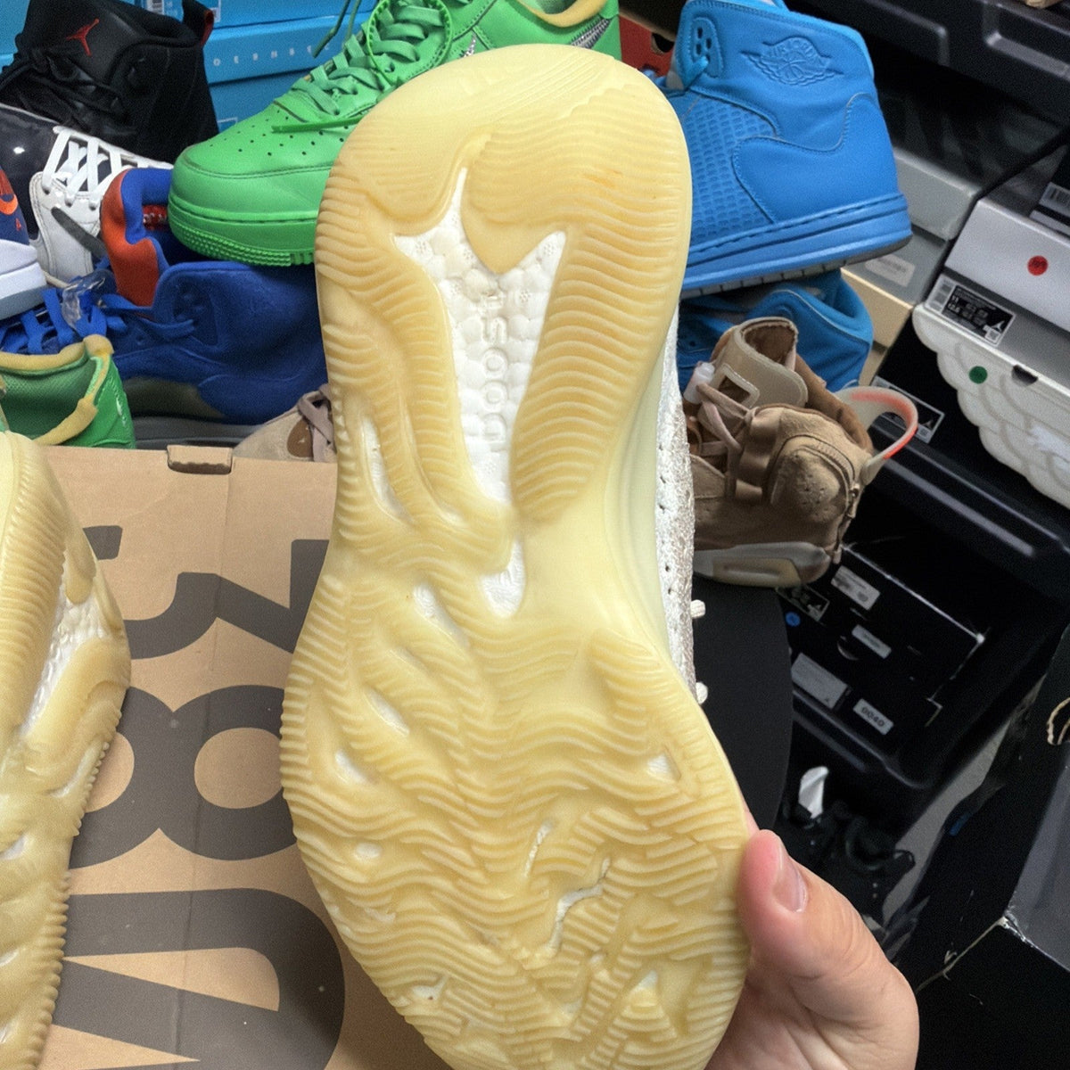 adidas Yeezy Boost 380 Calcite Glow (227) - Size 9 - product image from the listing.