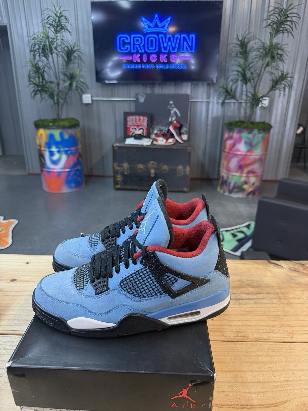 Travis Scott 4s Size 11 - product photo shown in the listing for this item.