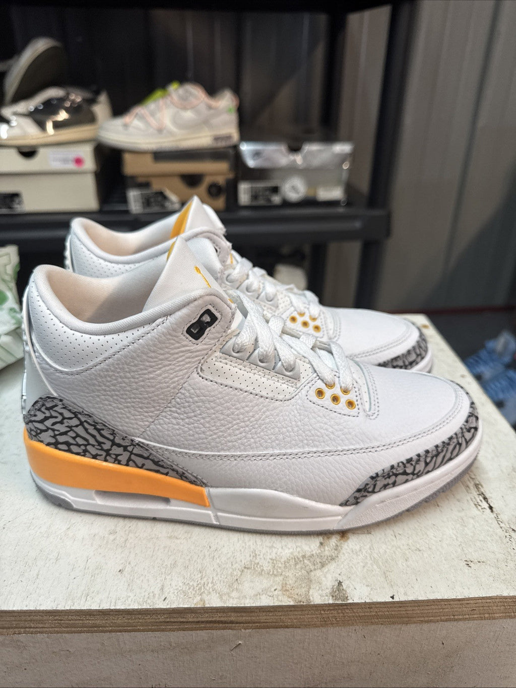 Air Jordan 3 Retro Laser Orange | Replacement Box - Size 7.5W - product image from the listing.