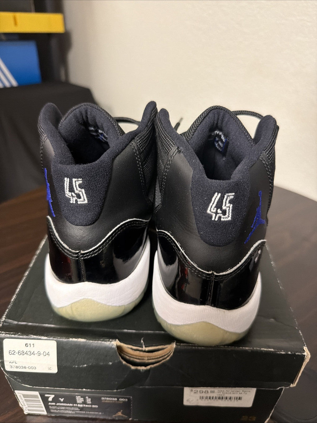 Jordan 11 Retro 2016 Mid Space Jam - Size 7 (GS) - product image from the listing.