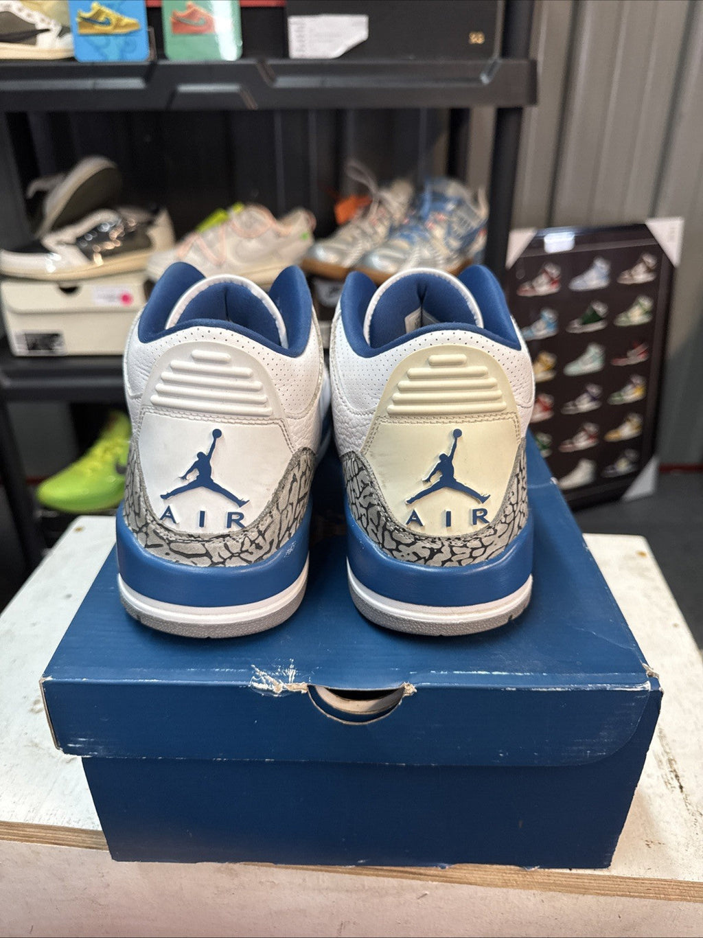 Jordan 3 Retro Mid Washington Wizards - Size 11.5 - product image from the listing.