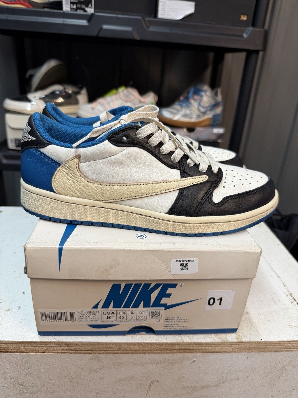 Air Jordan 1 Retro x Fragment Design x Travis Scott Low Blue - Size 8.5 - product image from the listing.