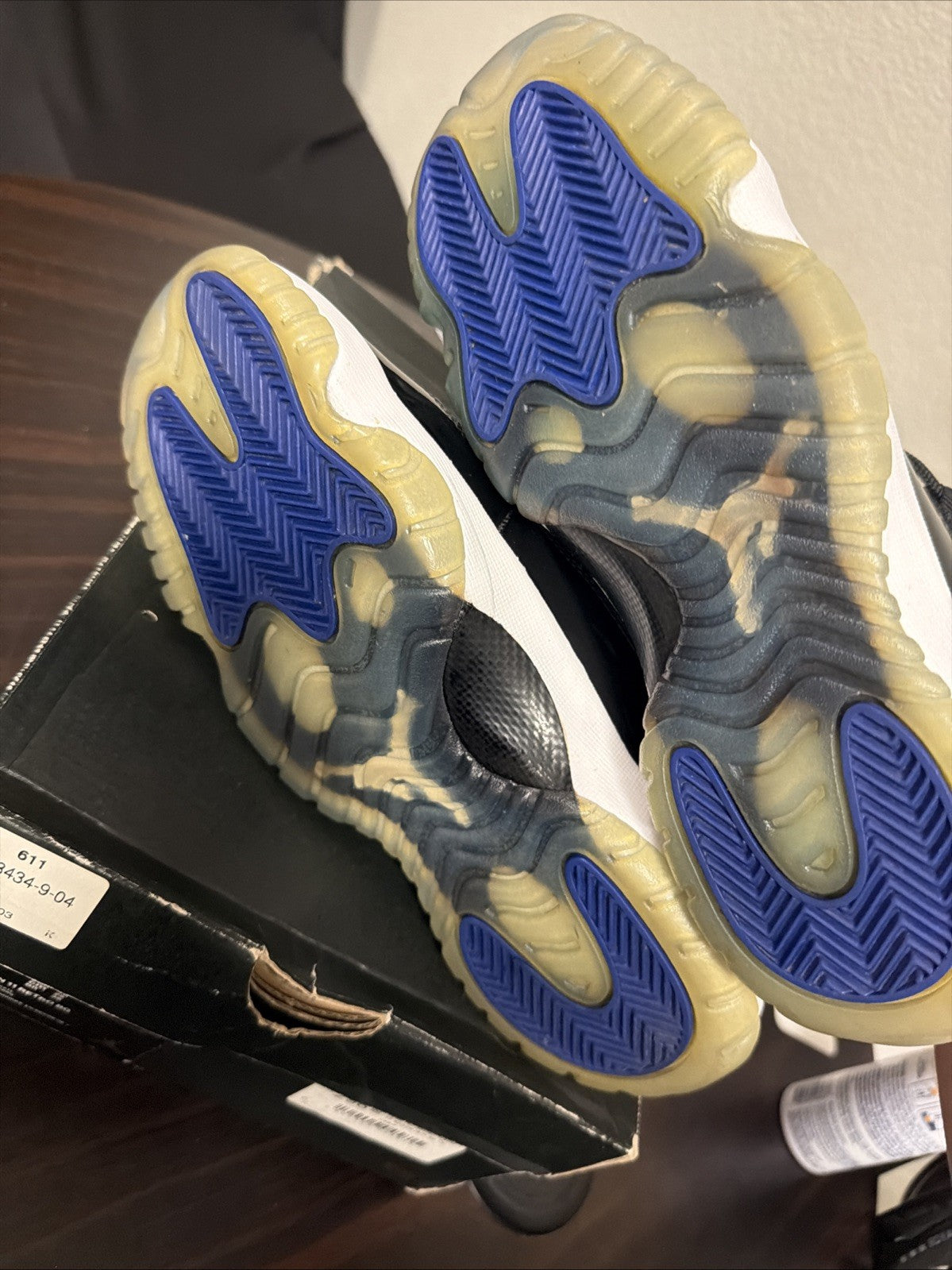 Jordan 11 Retro 2016 Mid Space Jam - Size 7 (GS) - product image from the listing.