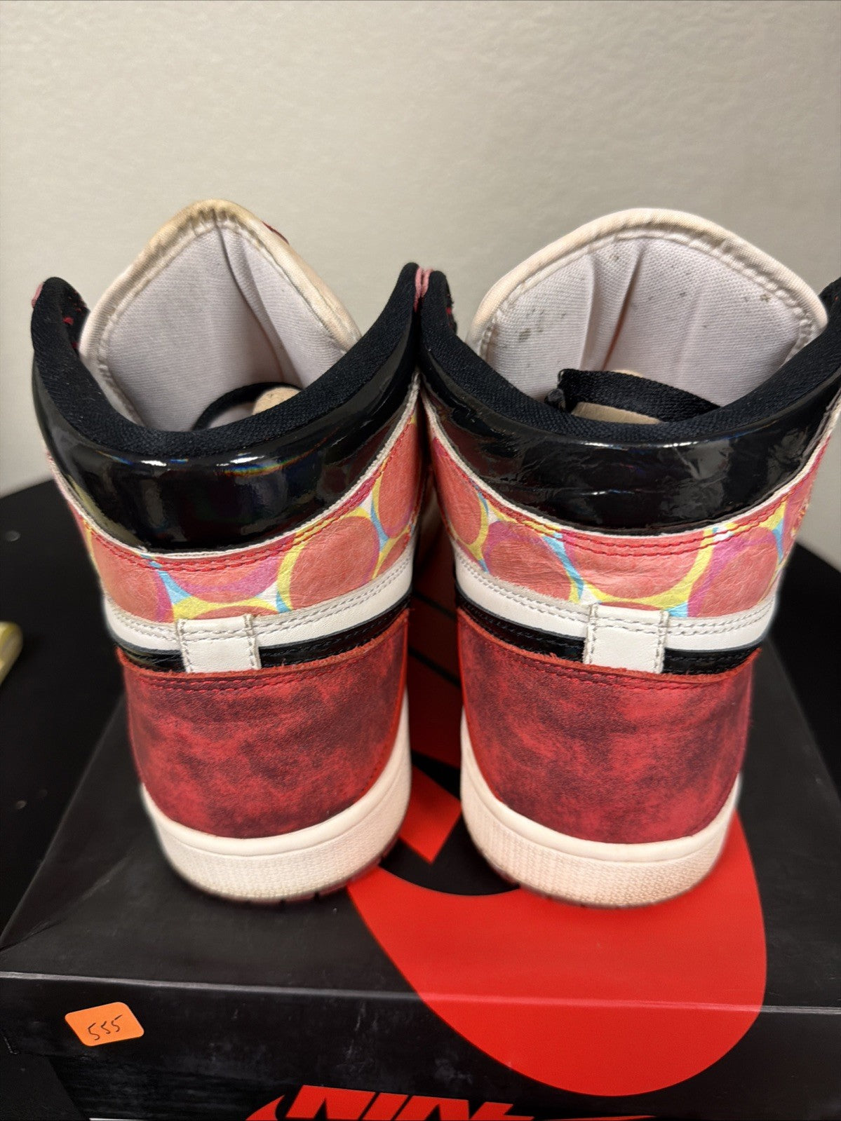 Jordan 1 Retro OG x Marvel High Next Chapter - Size 8.5 - product image from the listing.
