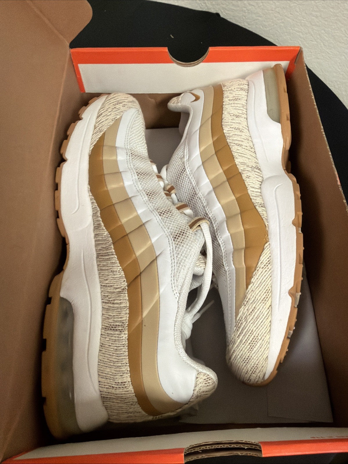 Women's Size 12 - Air Max 95 Zen Beige Linen Brown Wheat White 2007 - product image from the listing.