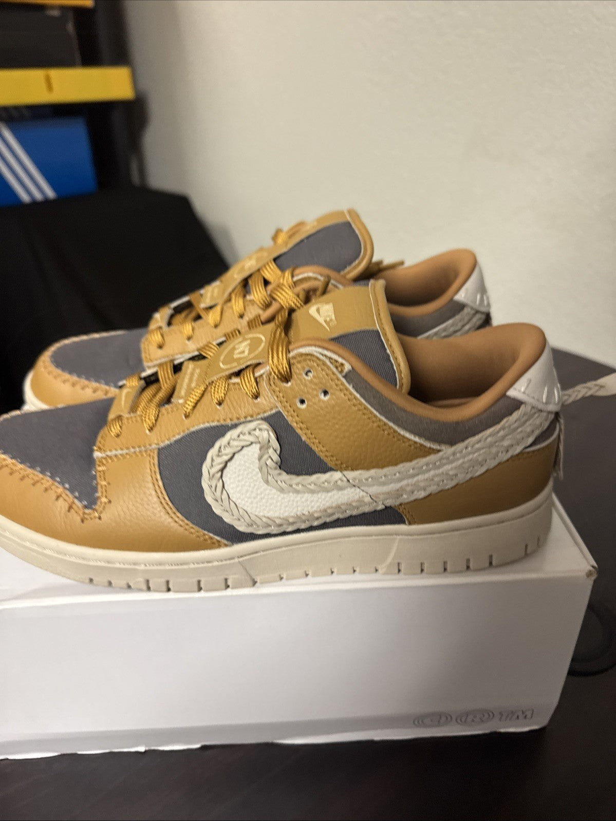 Men's Nike Dunk Low N7 By You Custom Lyle Thompson Size 10 DJ3210-991 - product image from the listing.