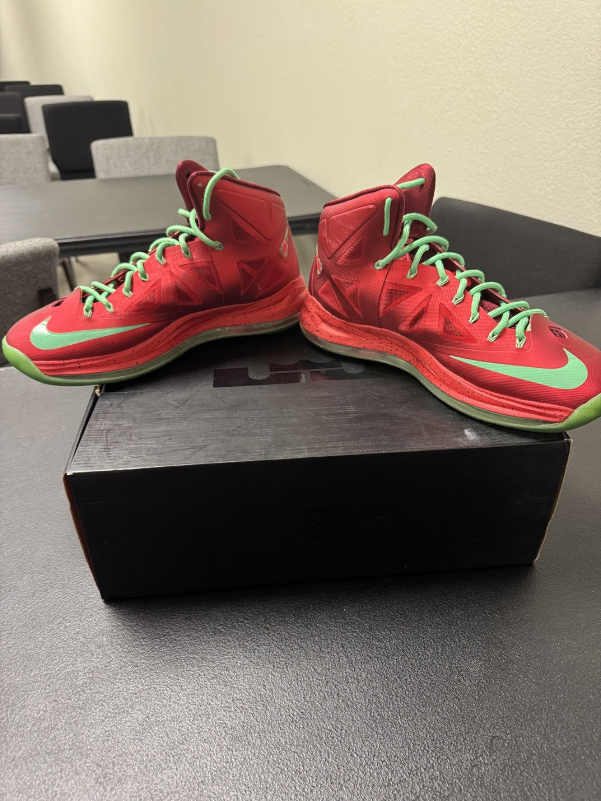 LeBron X - Christmas - size 12 - product image from the listing.