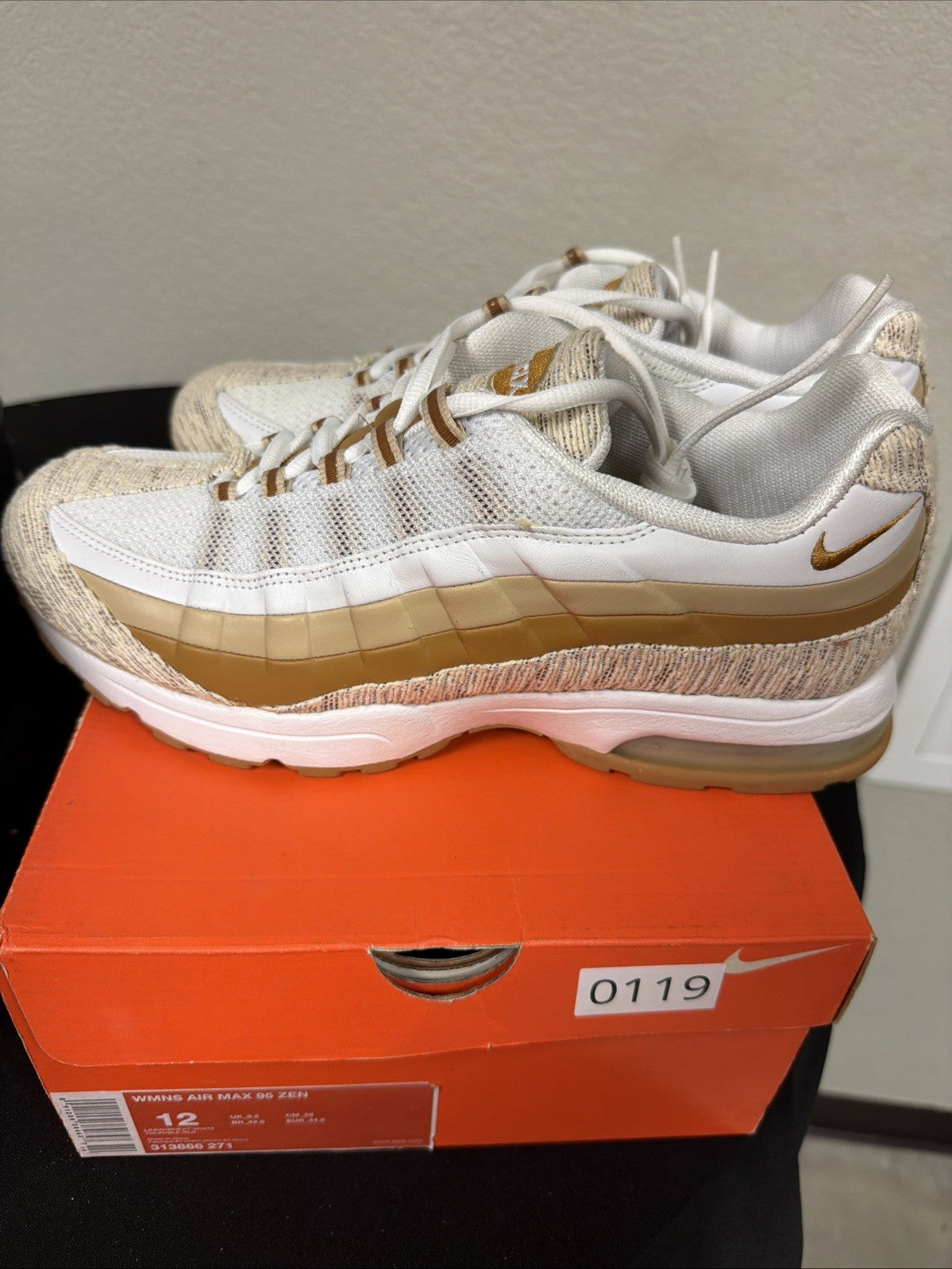 Women's Size 12 - Air Max 95 Zen Beige Linen Brown Wheat White 2007 - product image from the listing.