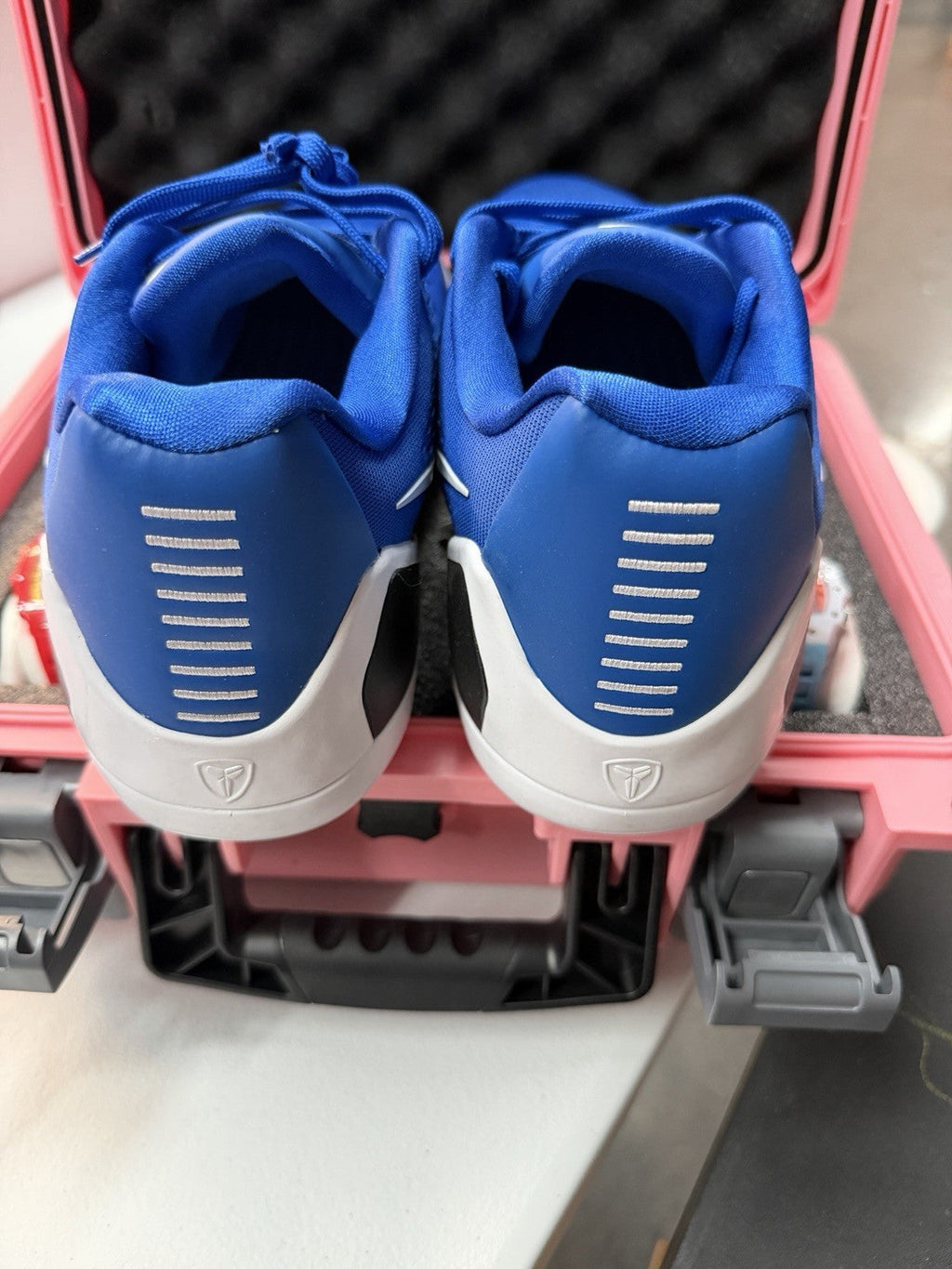 Nike Kobe 9 Elite Low EM Protro Game Royal White (NO LID) IH1401-400 - Size 15 - product image from the listing.