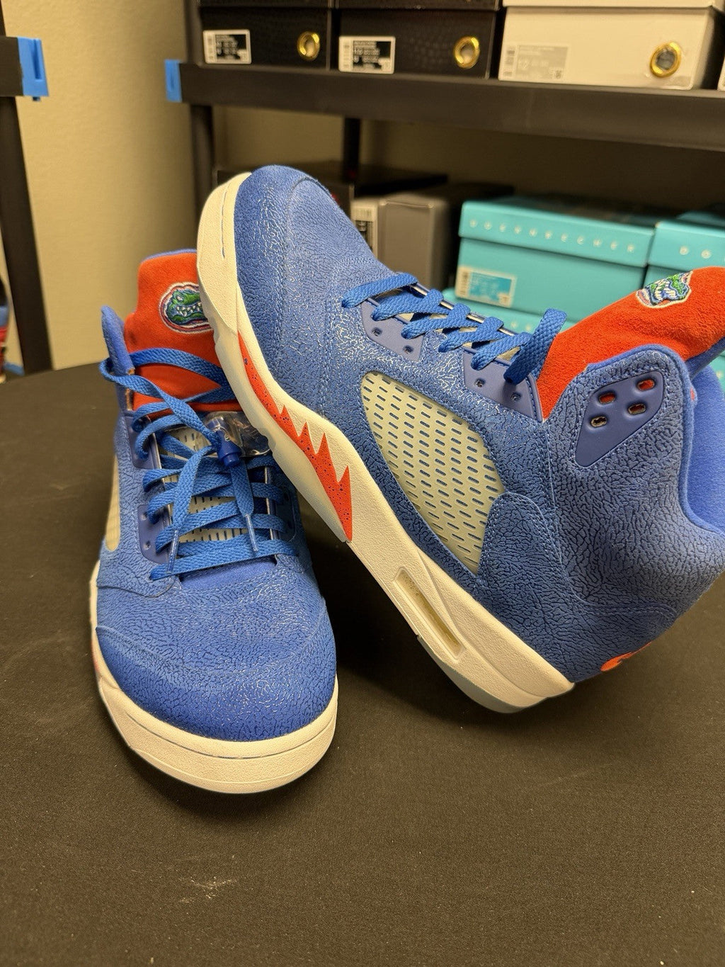 Florida Gator PLAYER EXCLUSIVE PROMO SAMPLE - NEW SIZE 13 Air Jordan 5 - product image from the listing.