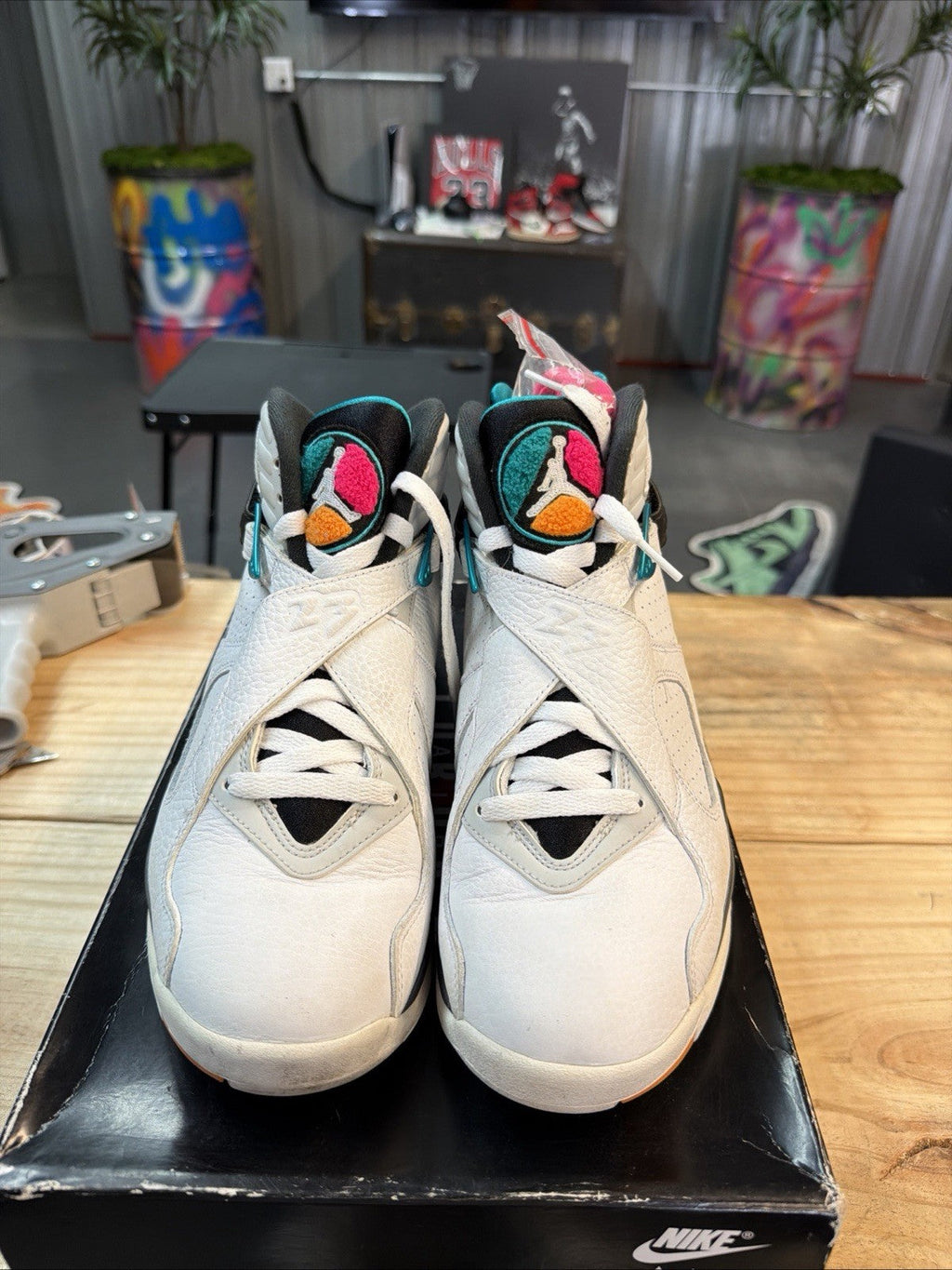 Size 8 Jordan 8 Retro South Beach White Turbo Green New (With Box) 305381-113 - product image from the listing.