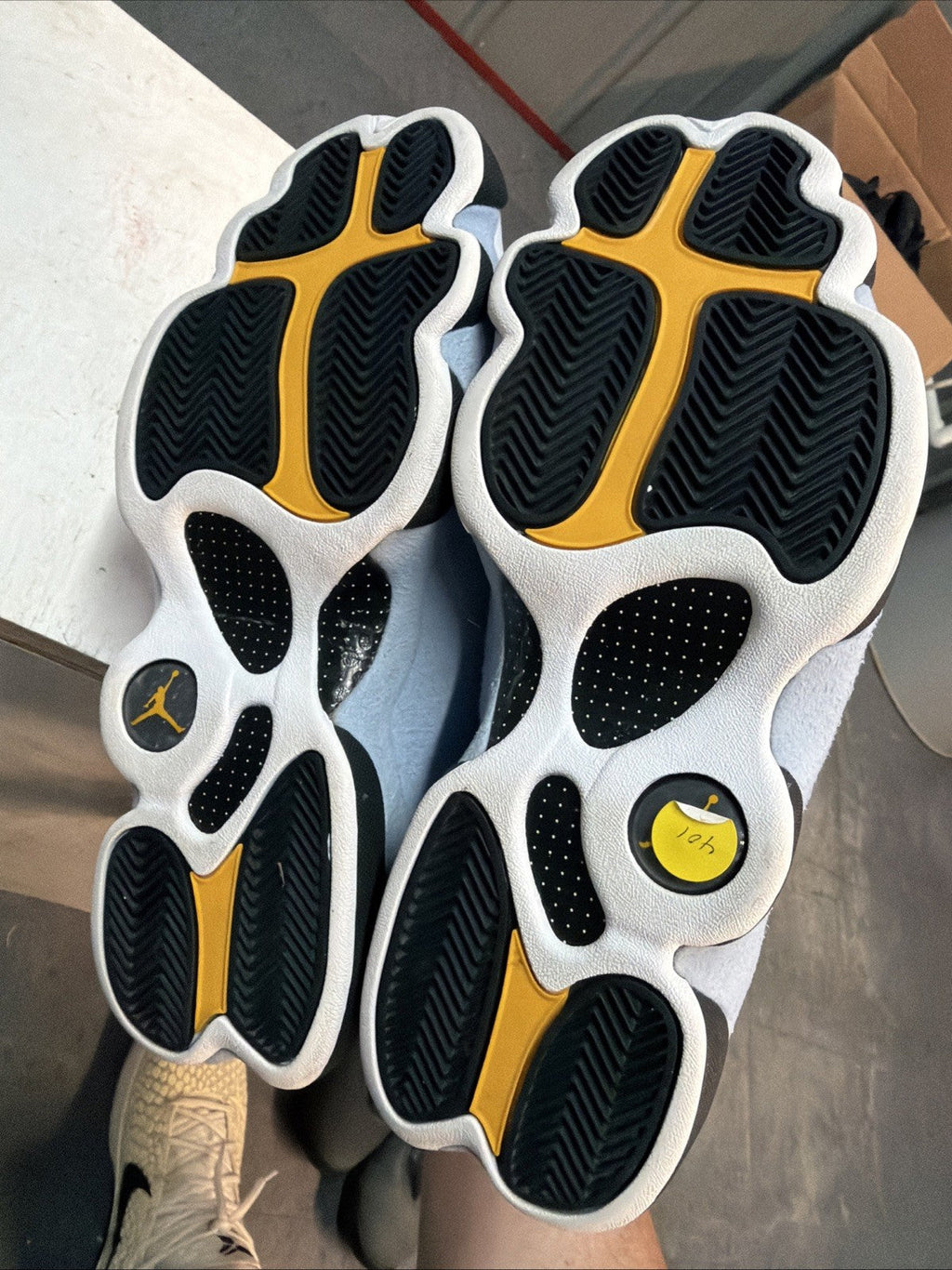 "Blue Grey" Air Jordan Air Jordan 13 Retro 414571-170 Size 9.5 - product image from the listing.