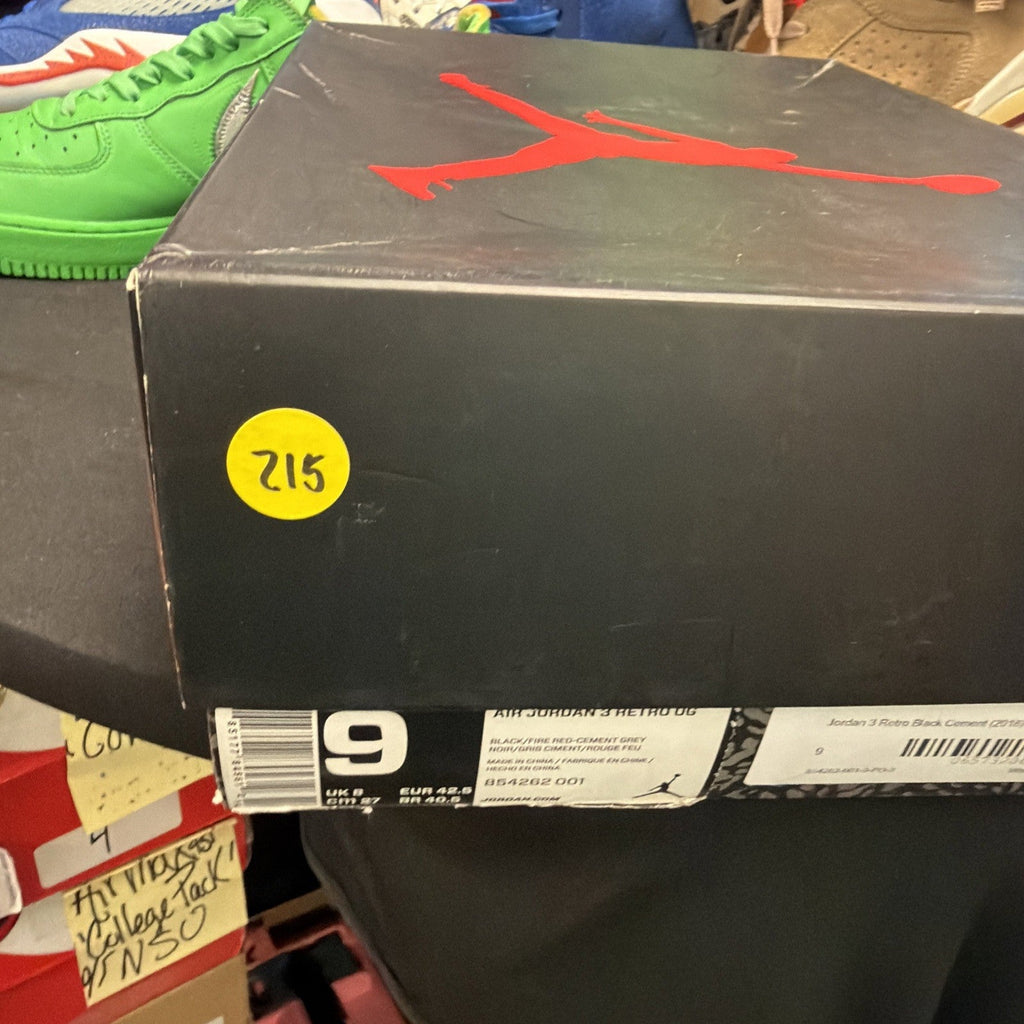 Air Jordan 3 Retro OG Black Cement 2018 Size 9 Sneaker 854262-001 (215) - product image from the listing.