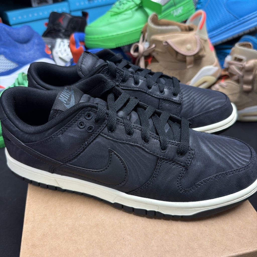 Men's Nike Dunk Low Retro PRM Black Sail Canvas Size 8.5 DV7211-001 (219) - product image from the listing.