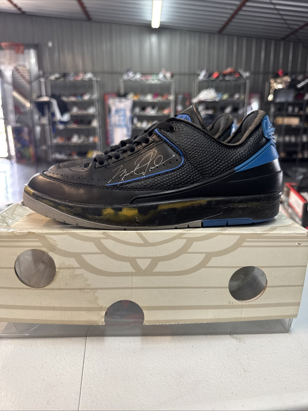 "OW BLACK BLUE" Size 9 - Air Jordan 2 Retro SP 2021 - product image from the listing.