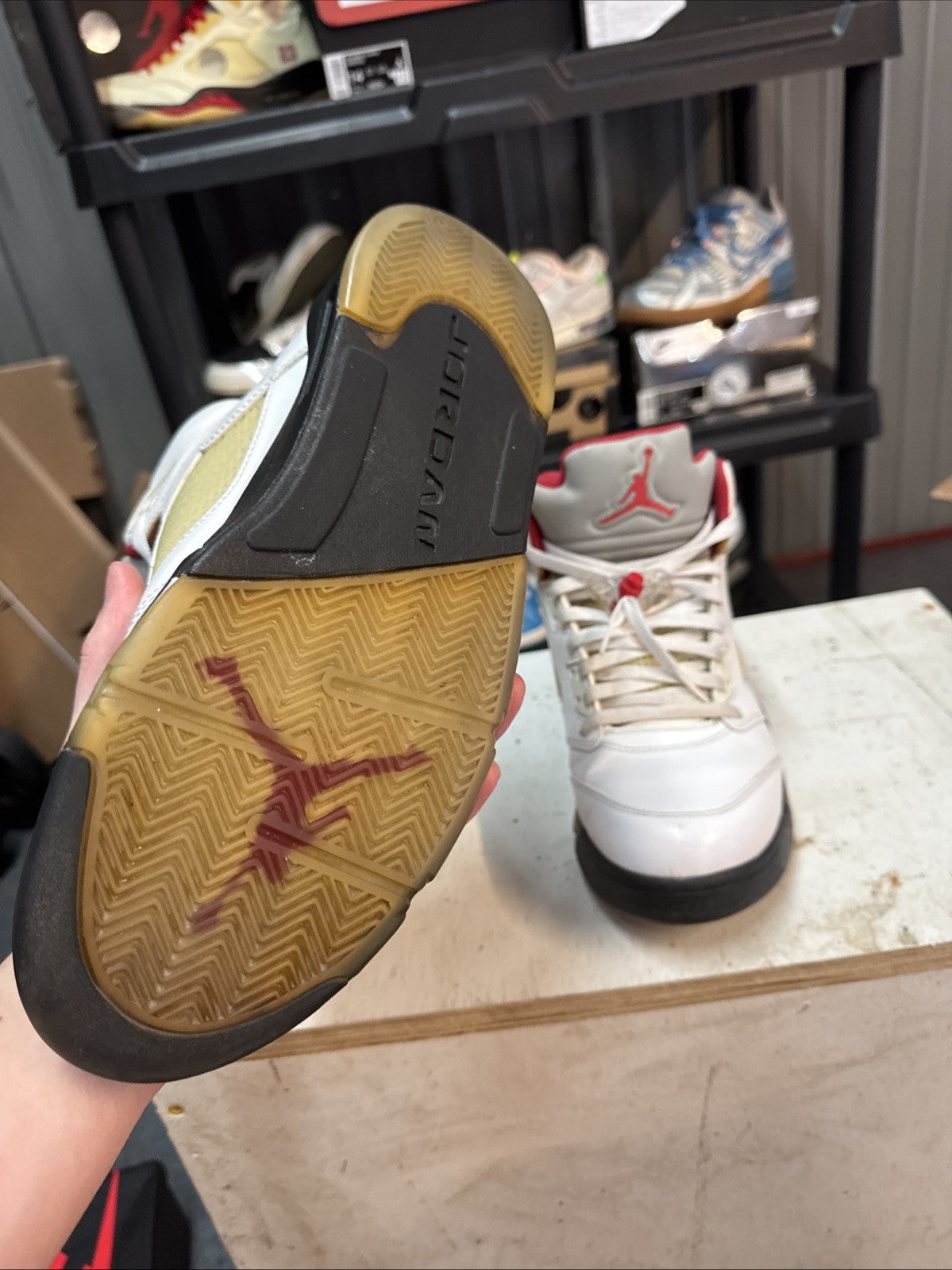 Men's Air Jordan 5 Retro Size 11 Used - product image from the listing.