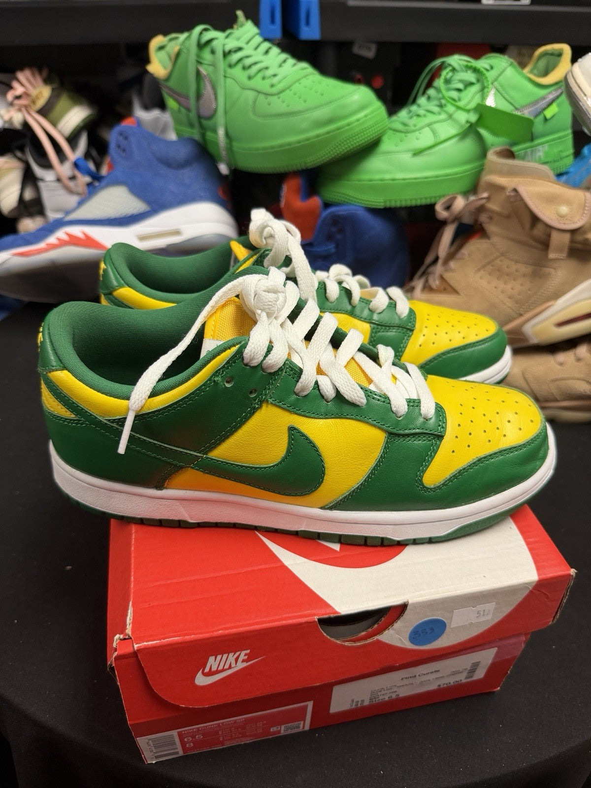 Men's Nike Dunk Low SP 'Brazil' 2020 CU1727-700 Shoes (333) - product image from the listing.