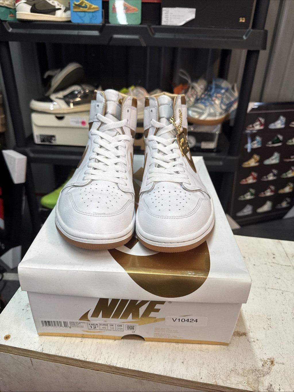 Women's Wmns Size 12.5 - Nike Air Jordan 1 Retro HI OG White Gold | Worn Once - product image from the listing.