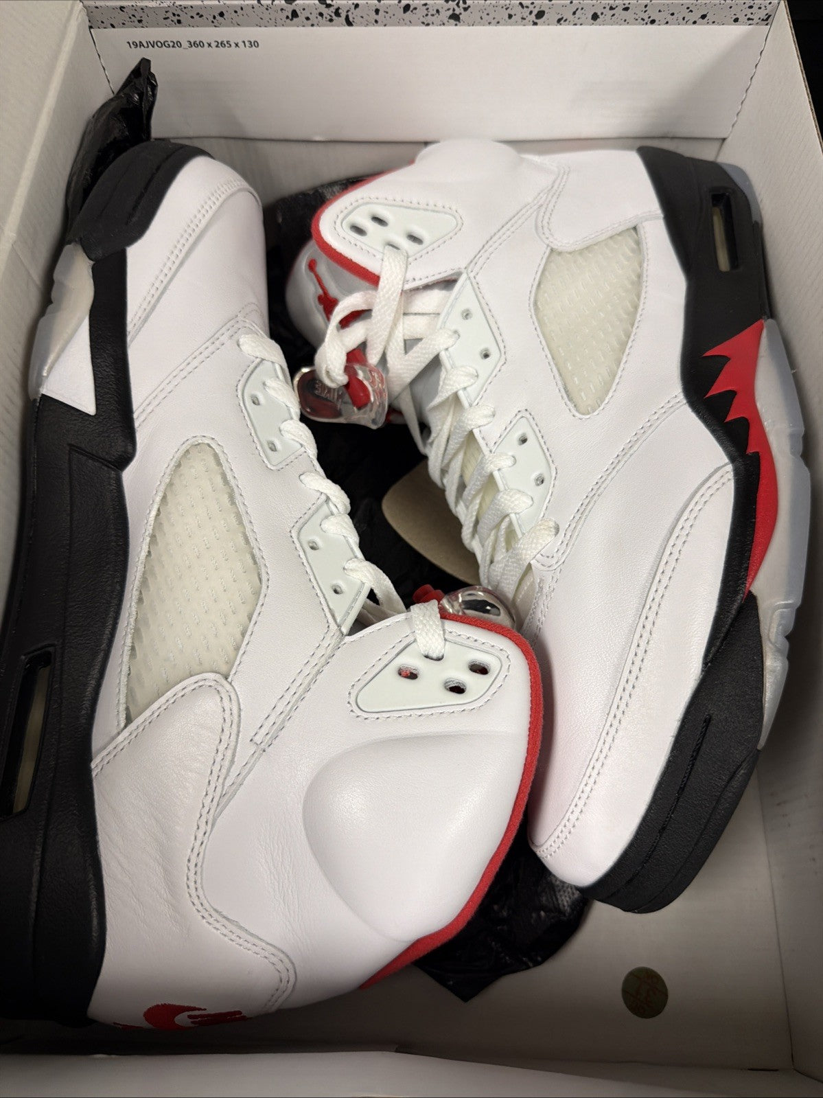 Fire Red 10.5 with box - Air Jordan 5 Retro Mid - product image from the listing.