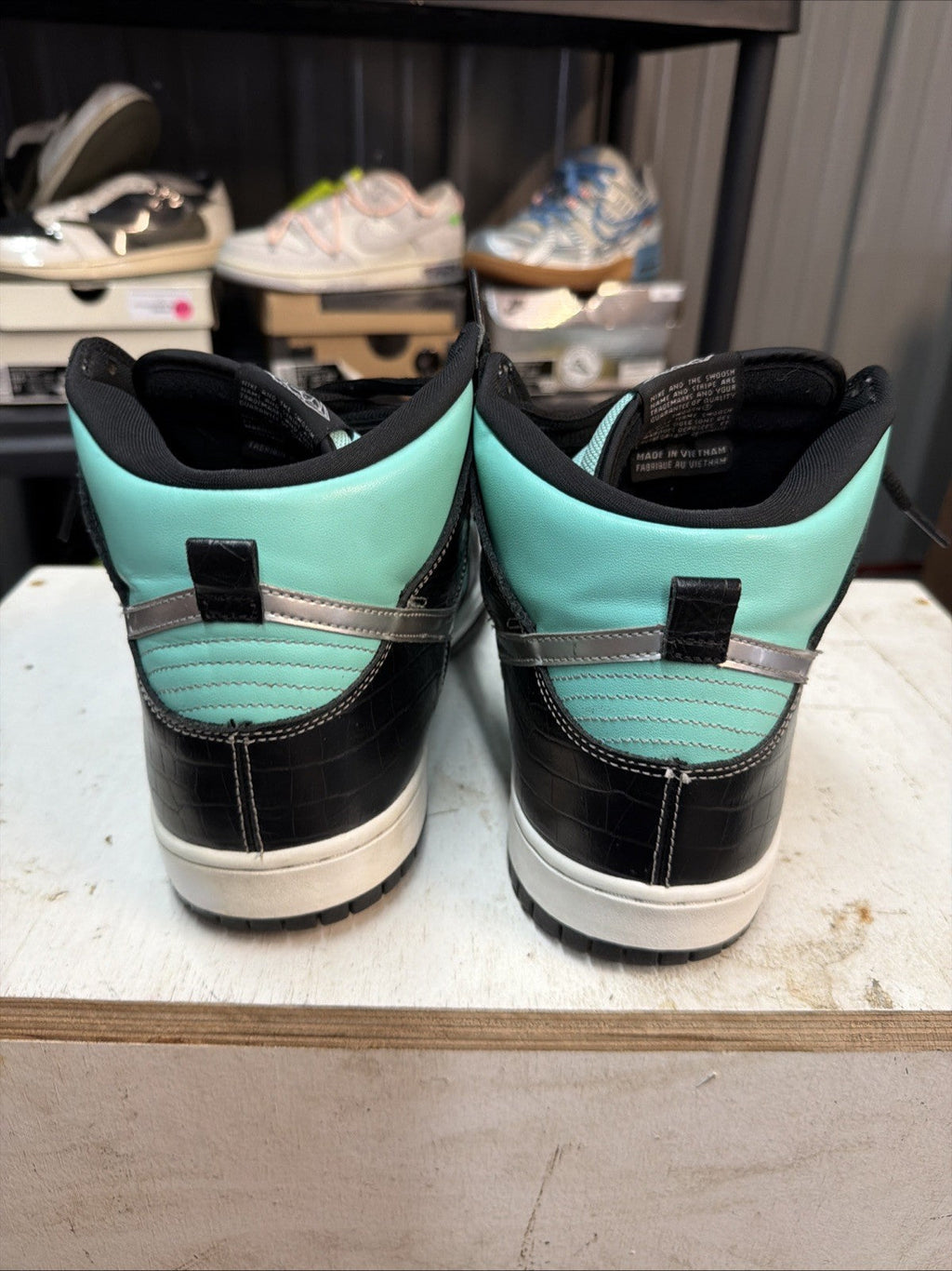Nike SB Dunk High Premium x Diamond Supply Co. Tiffany 2014 - Size 13 - product image from the listing.