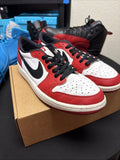 Size 9.5 Air Jordan 1 Retro OG 2016 Low Chicago 705329-600 - product image from the listing.