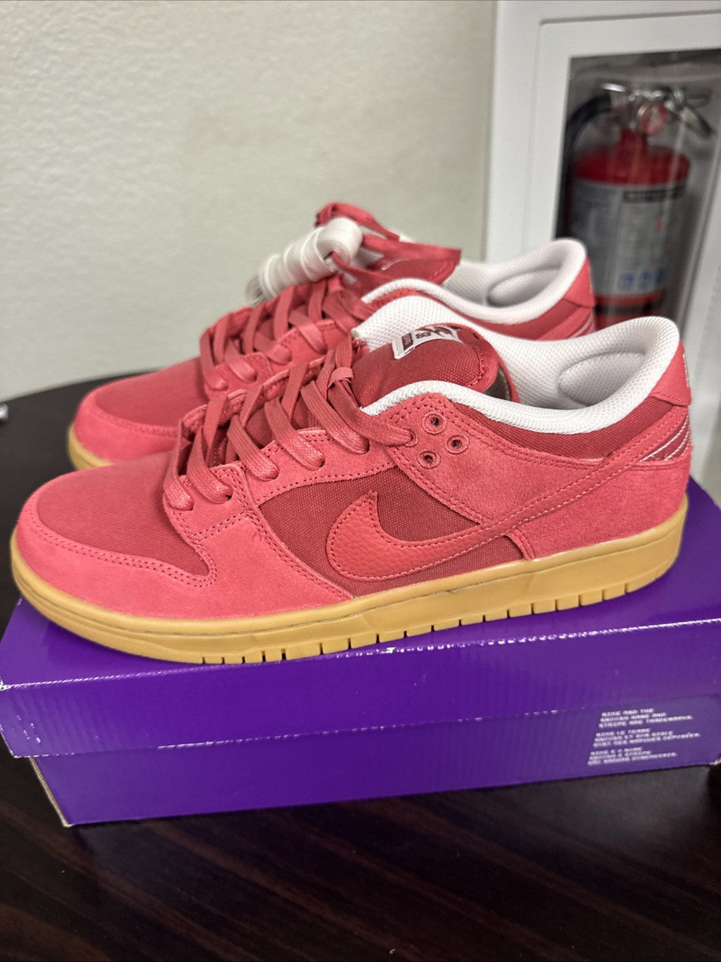 Men's [DV5429-600] Nike SB DUNK LOW 'ADOBE' - product image from the listing.