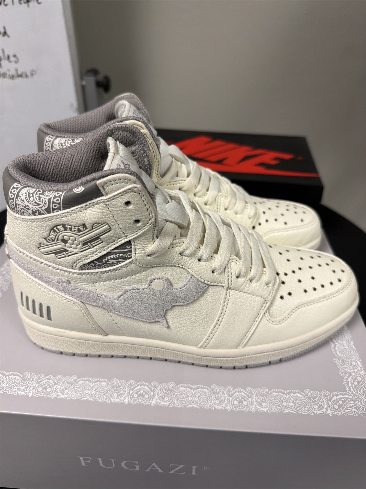 Fugazi One In The Chamber 1 Gunmetal Grey - Size 8 - product image from the listing.