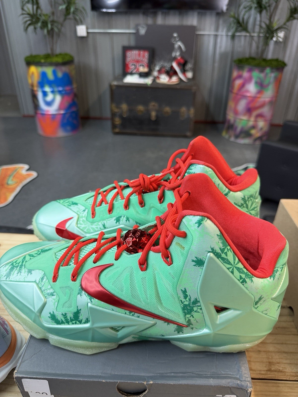 Nike LeBron XI 11 Christmas 2013 Crimson Arctic Green Glow Footwear 616175-301 Sz13 - product image from the listing.