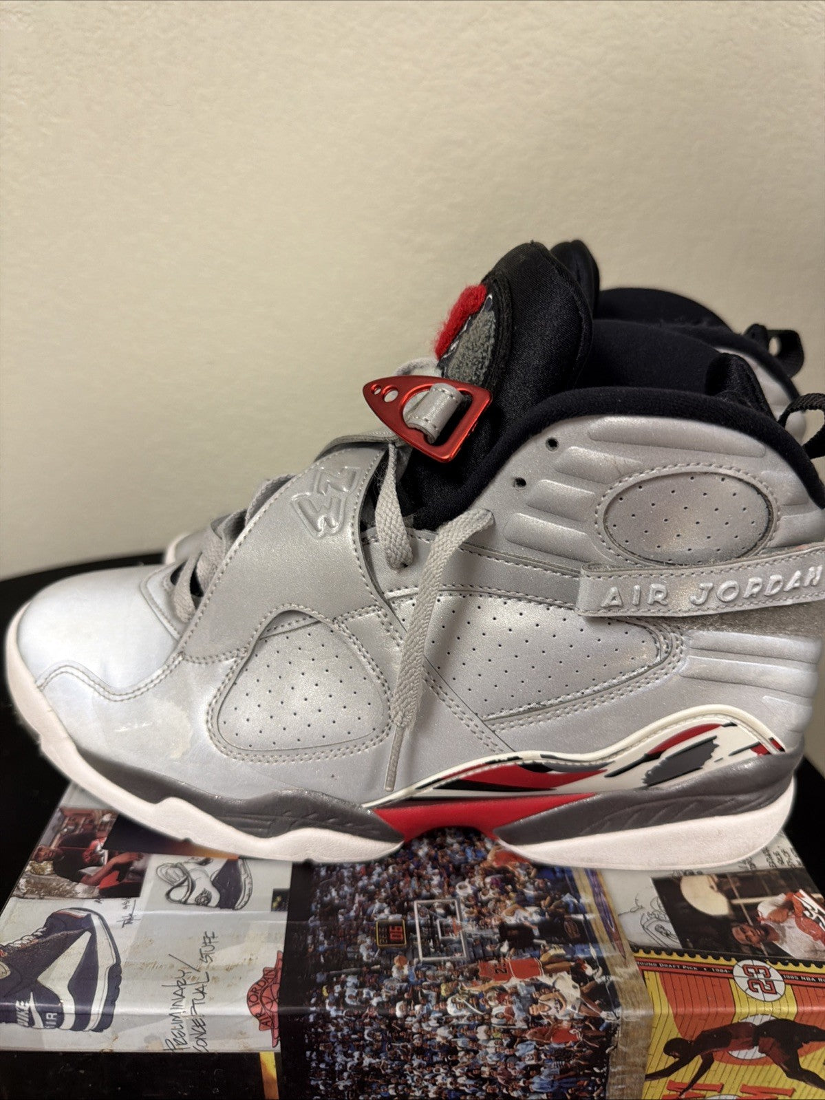"Reflections of a Champion" Air Jordan 8 Retro SP CI4073-001 9.5 US - product image from the listing.