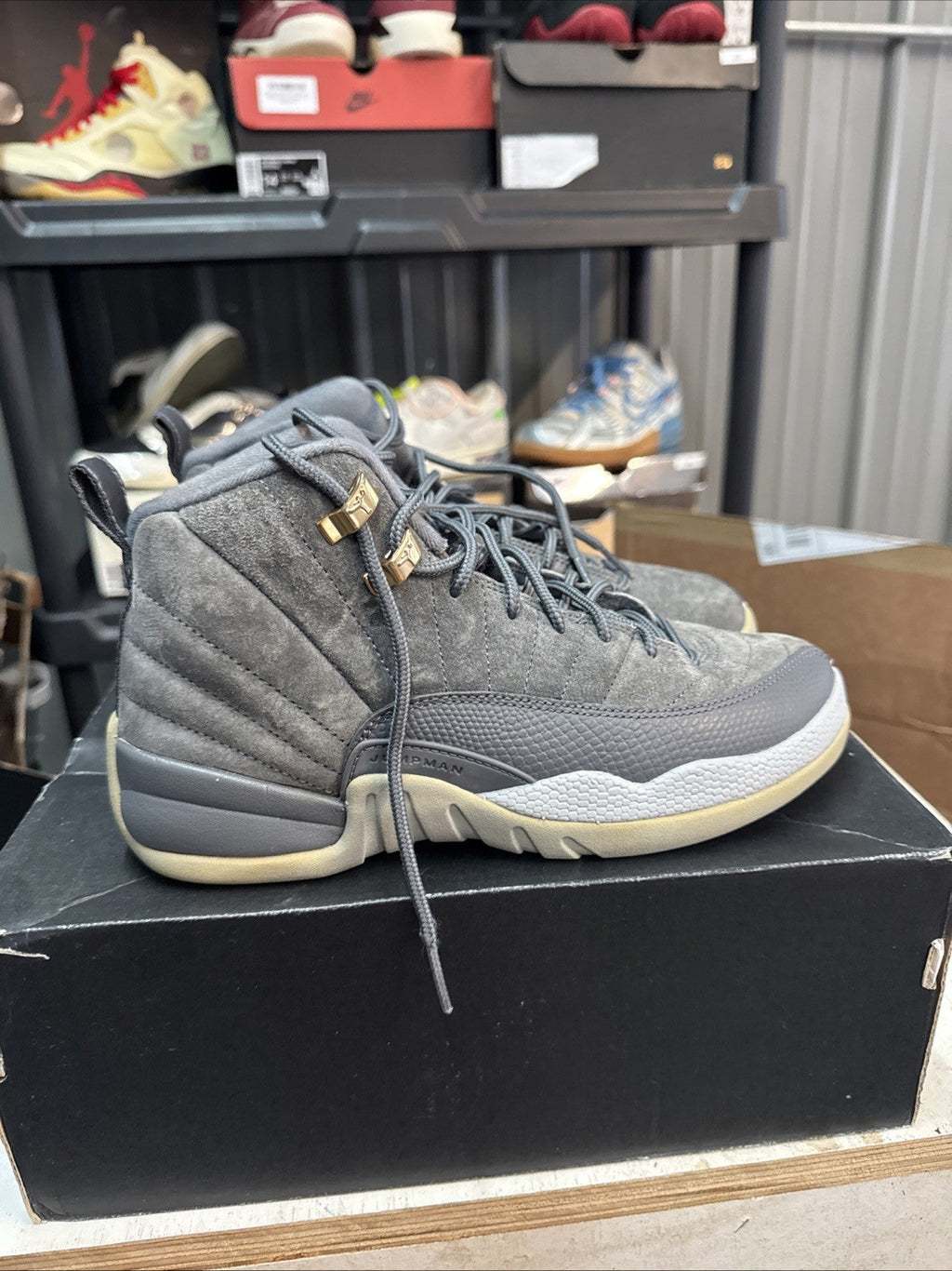Nike Air Jordan 12 XII Retro GS Grey Wolf/Gold - Size 6y - product image from the listing.