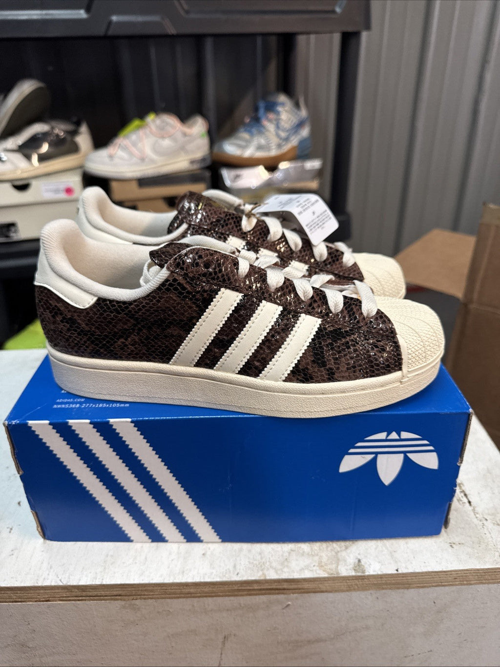 Women's Size 6.5 - Superstar II Lifestyle Shoes | Topless Box - product image from the listing.