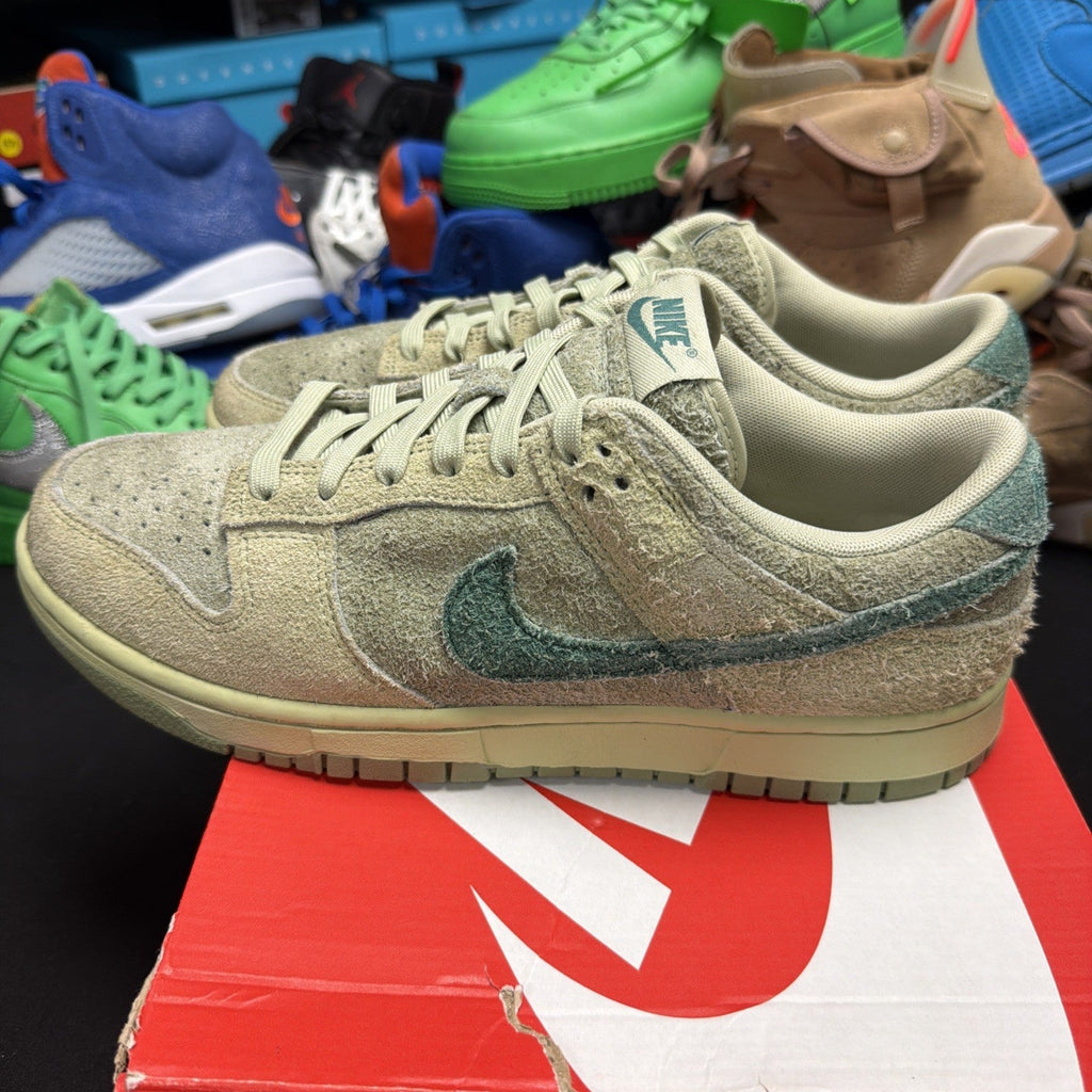 Dunk Low Olive Aura and Oil Green (221) by Nike - product image from the listing.