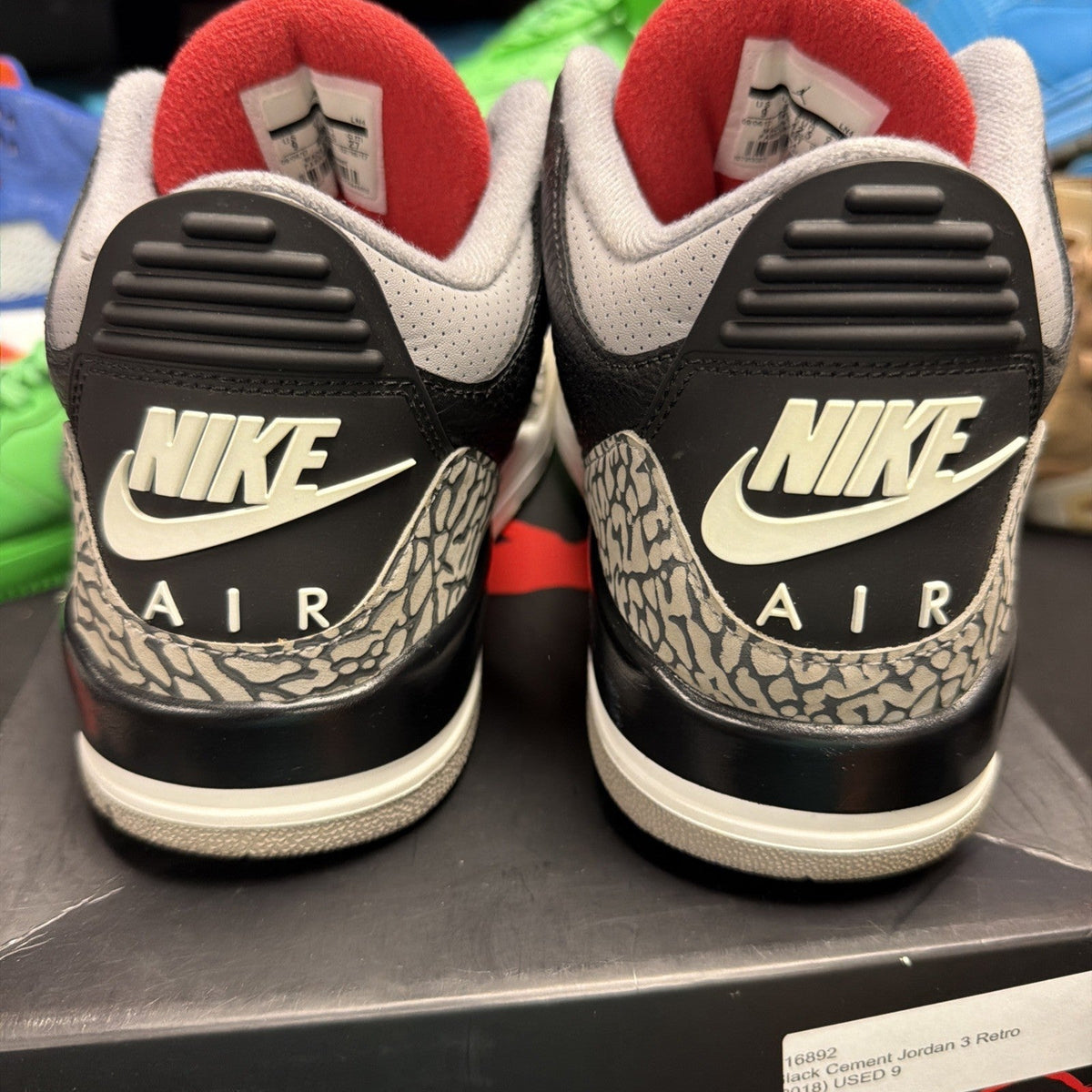 Air Jordan 3 Retro OG Black Cement 2018 Size 9 Sneaker 854262-001 (215) - product image from the listing.
