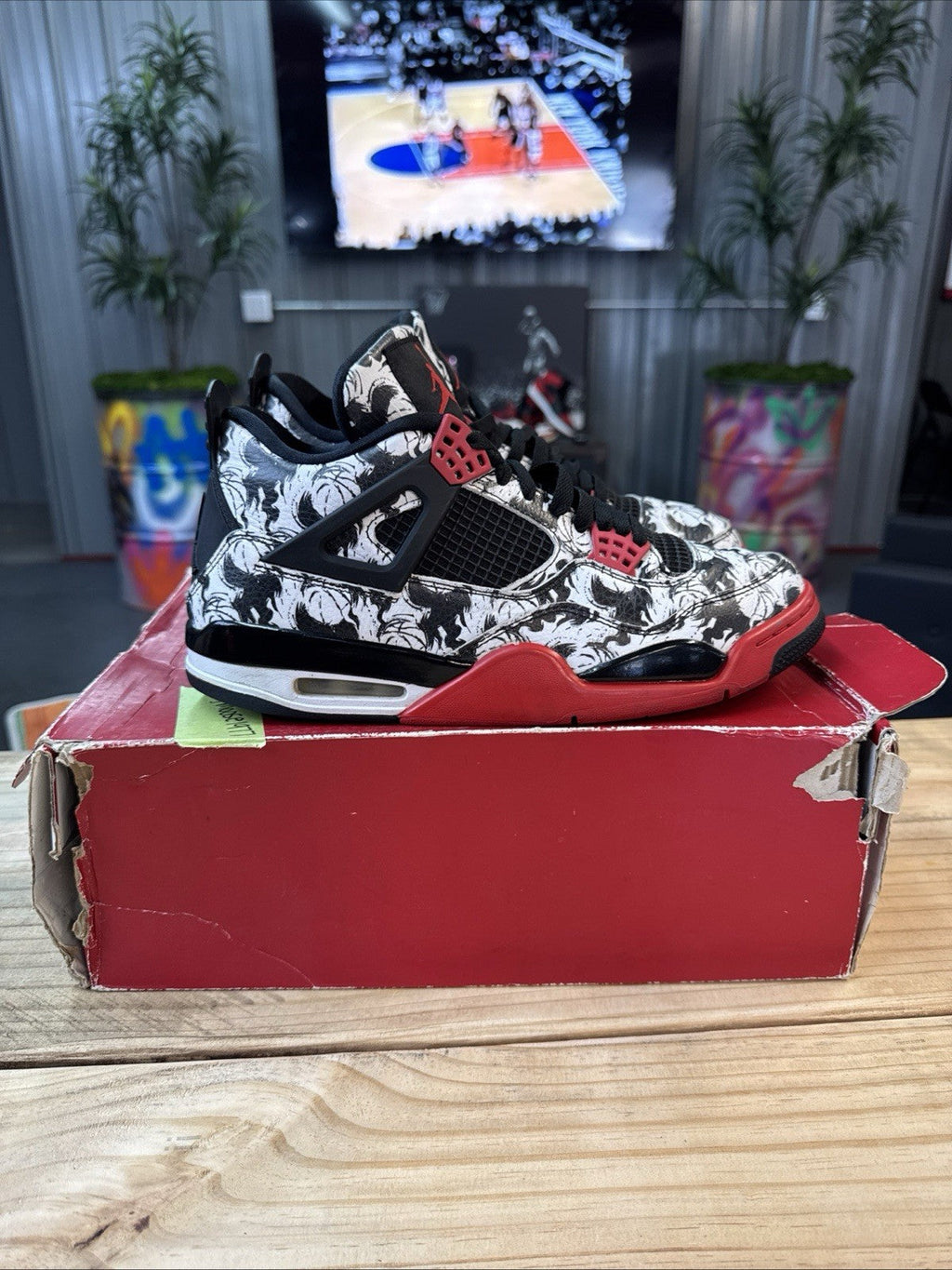 "Tattoo" size 11 - (2018) Jordan 4 - product image from the listing.