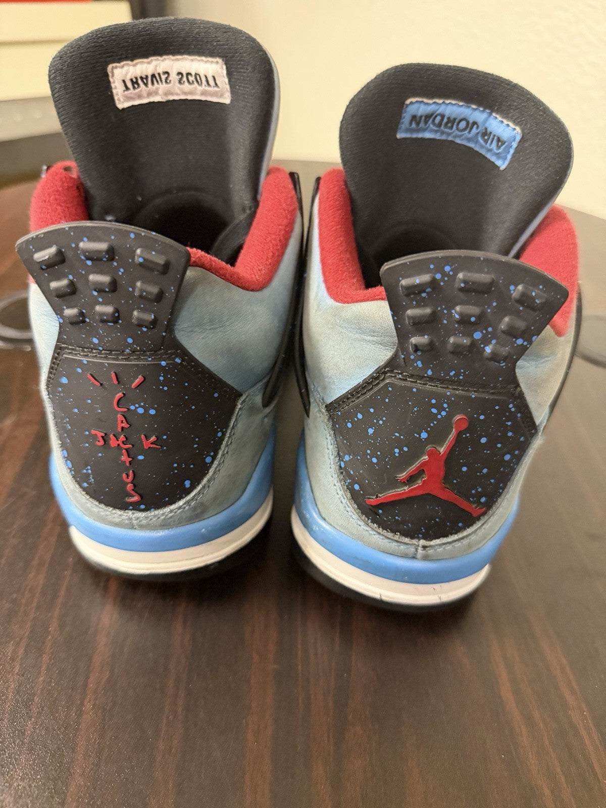 Air Jordan 4 Retro Travis Scott Cactus Jack 2018 308497-406 Authentic - Size 9.5 - product image from the listing.