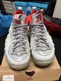 Air Foamposite Pro Pure Platinum 2016 GLOW IN DARK US. size 10 by Nike - product image from the listing.