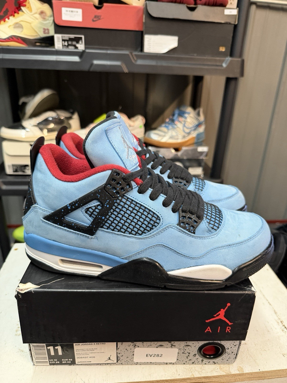 x Travis Scott Cactus Jack SIZE 11 - Nike Jordan 4 Retro - product image from the listing.