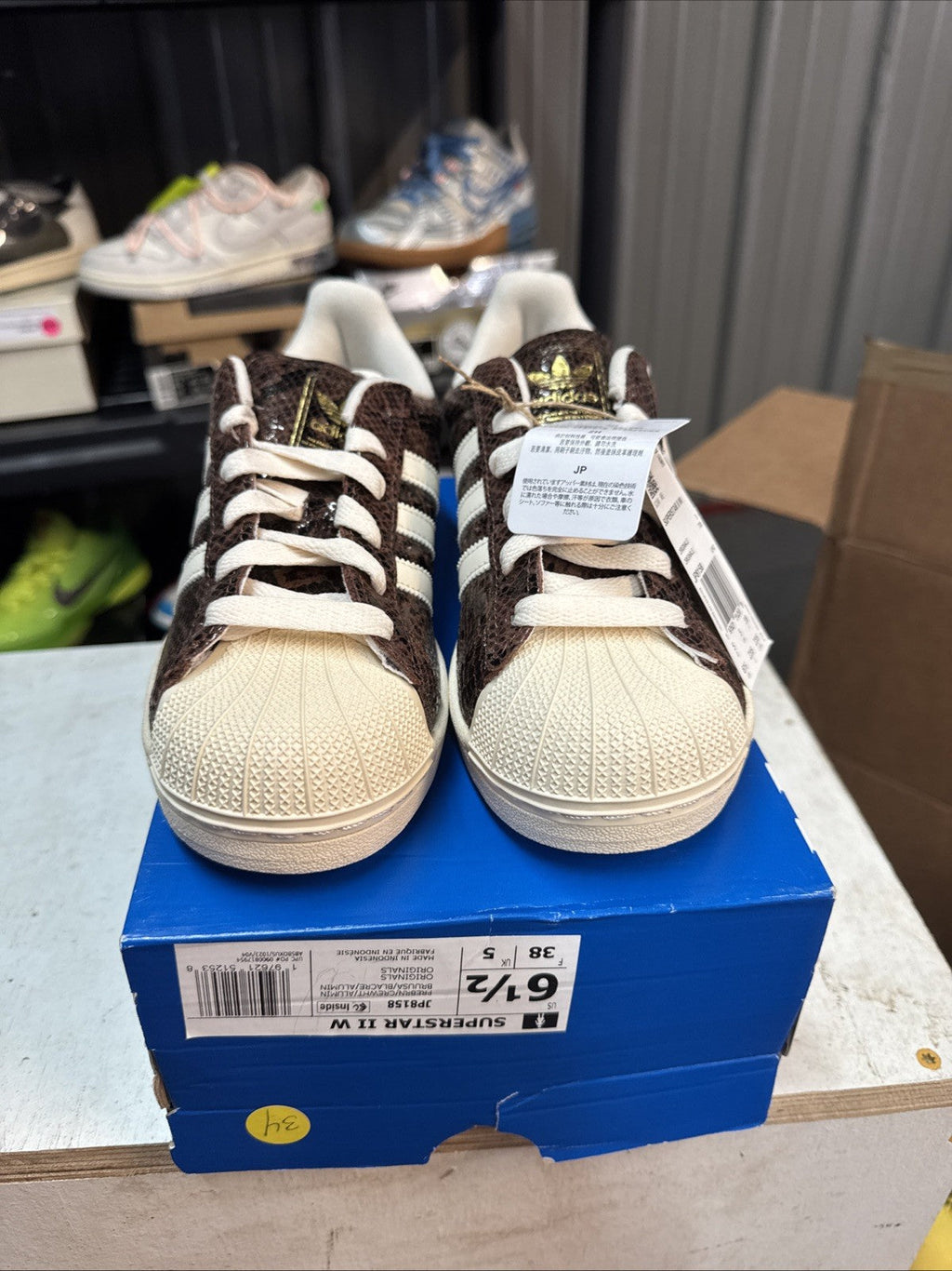 Women's Size 6.5 - Superstar II Lifestyle Shoes | Topless Box - product image from the listing.