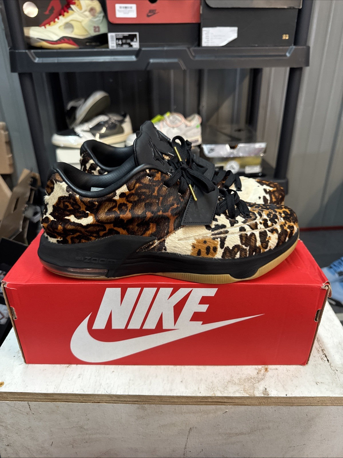 Nike KD 7 EXT QS Longhorn State 2015 | Replacement Box - Size 13 - product image from the listing.