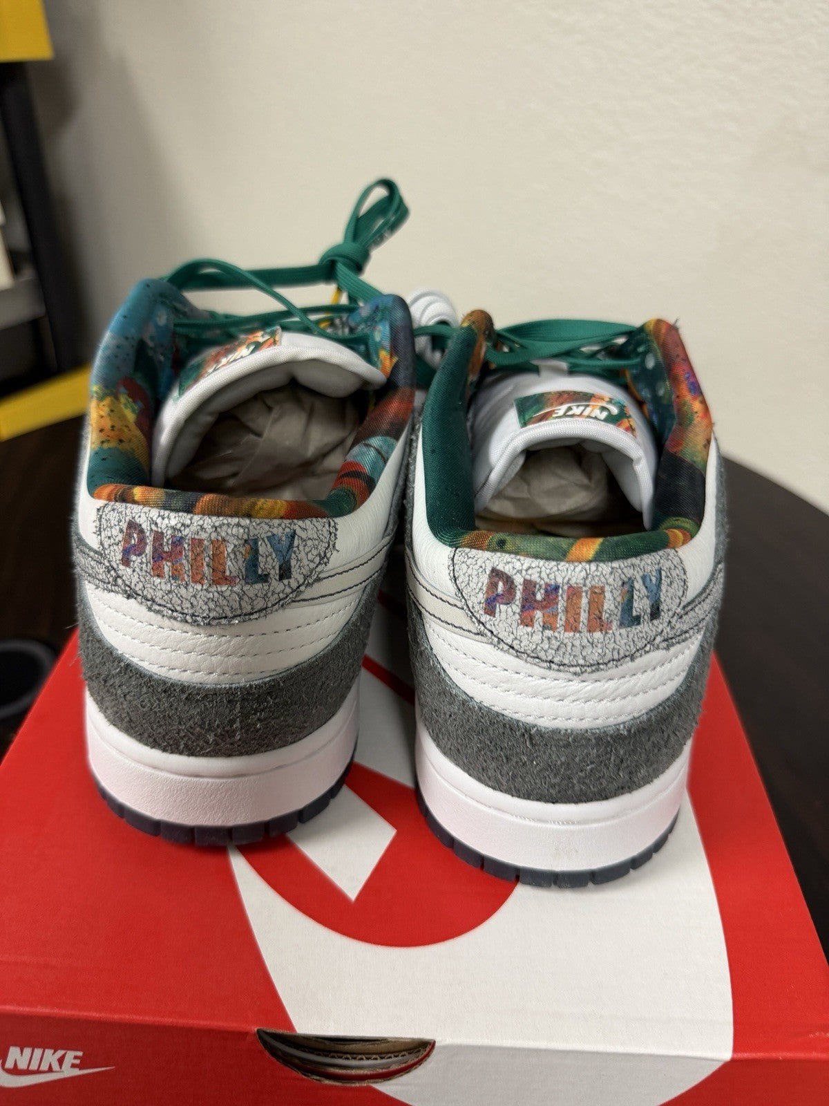 Men's Nike Dunk Low Premium "PHILLY" HF4840-068 size 11 US - product image from the listing.