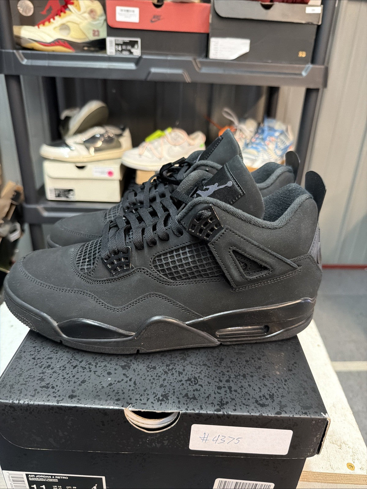 Air Jordan 4 Retro 2025 Black Cat FV5029-010 Pre-owned Authentic - Size 11 - product image from the listing.