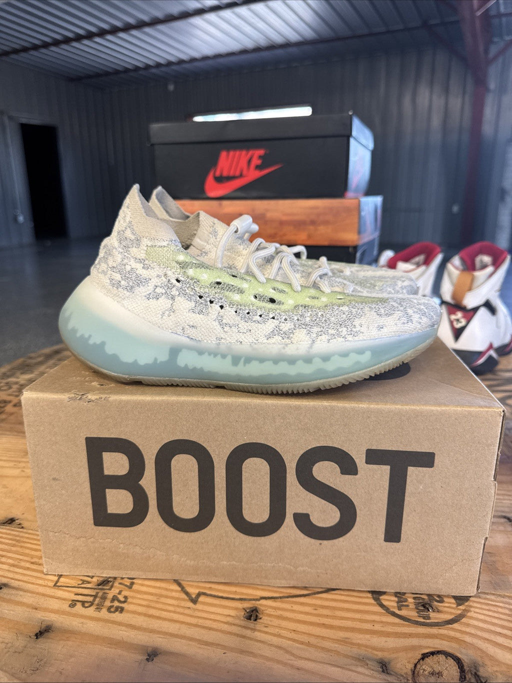Yeezy Boost 380 Alien Made - Size 7 - product image from the listing.