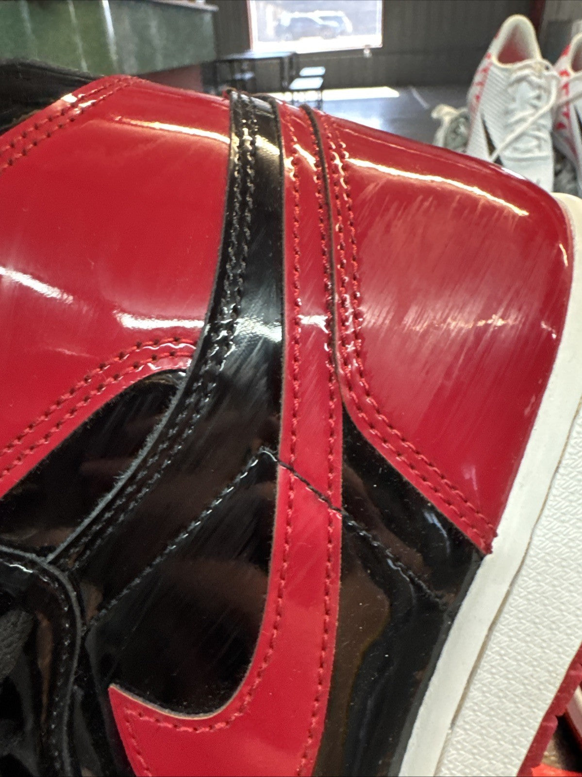 Jordan Air Jordan 1 Retro High OG Patent Bred - Size 11 - product image from the listing.