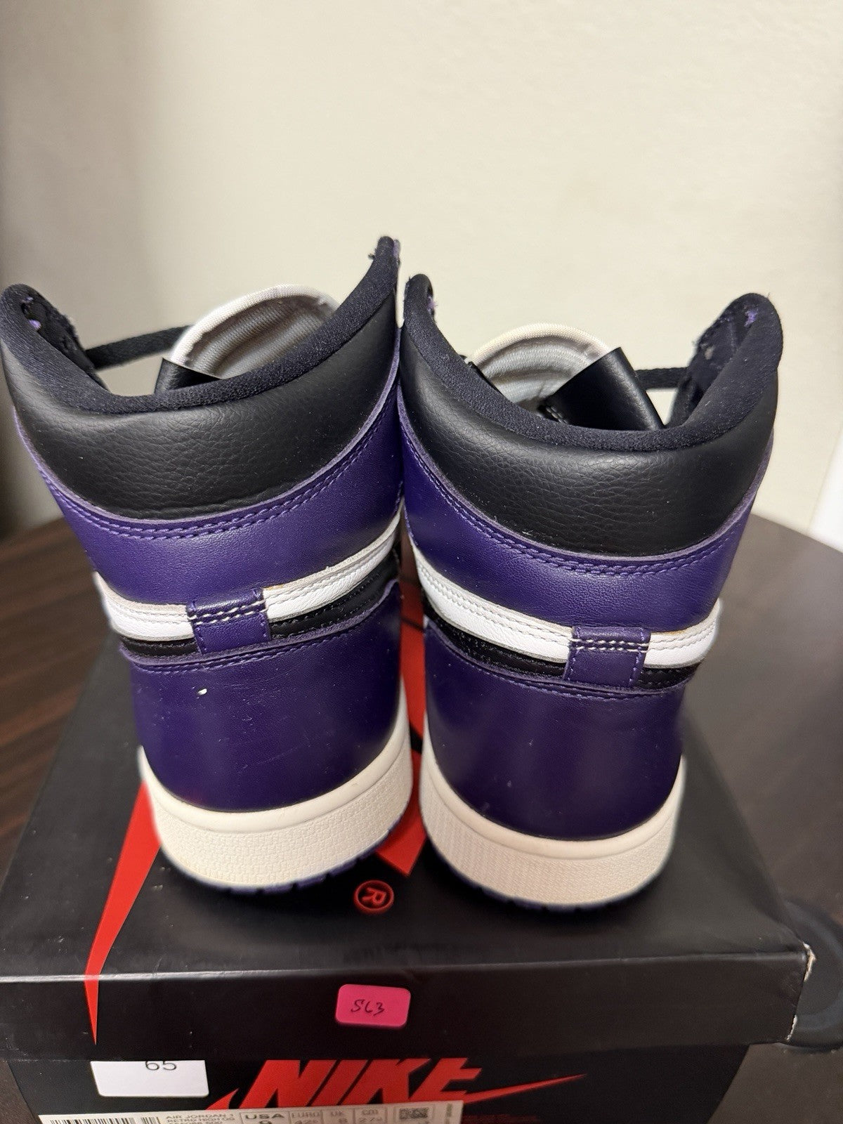 Air Jordan 1 Retro OG High Court Purple - Size 9 - product image from the listing.