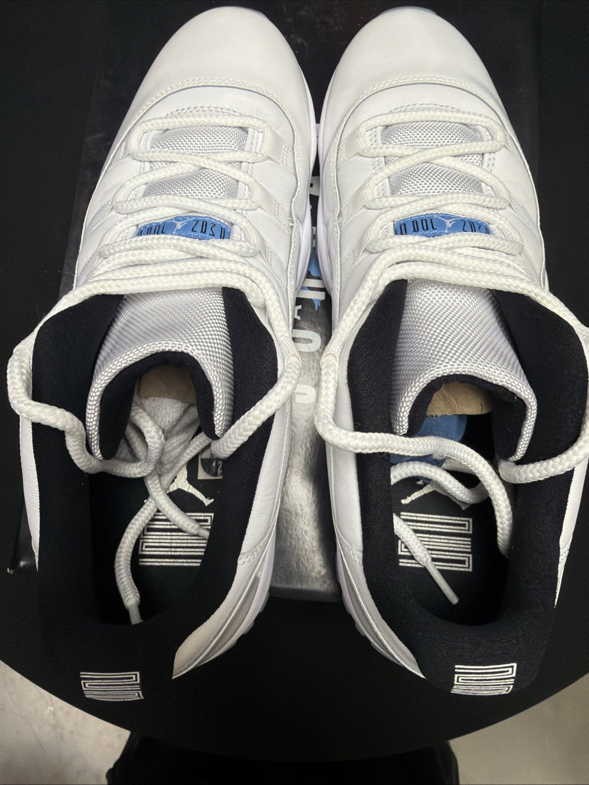 Men's Nike Jordan XI 11 Retro 2021 Low Legend Blue AV2187-117 Size 12 - product image from the listing.