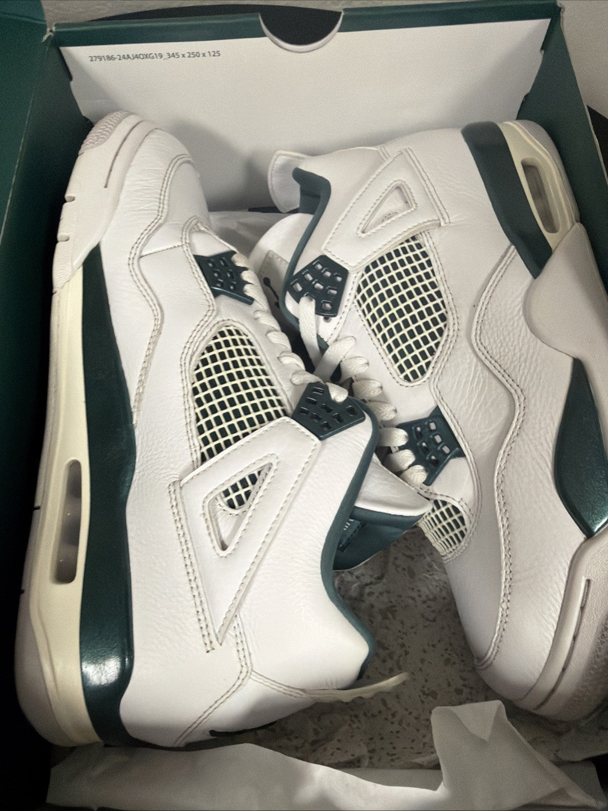 Oxidized Green, FQ8138-103, Size 10M, Deadstock, Fast Shipping! - Jordan 4 Retro - product image from the listing.