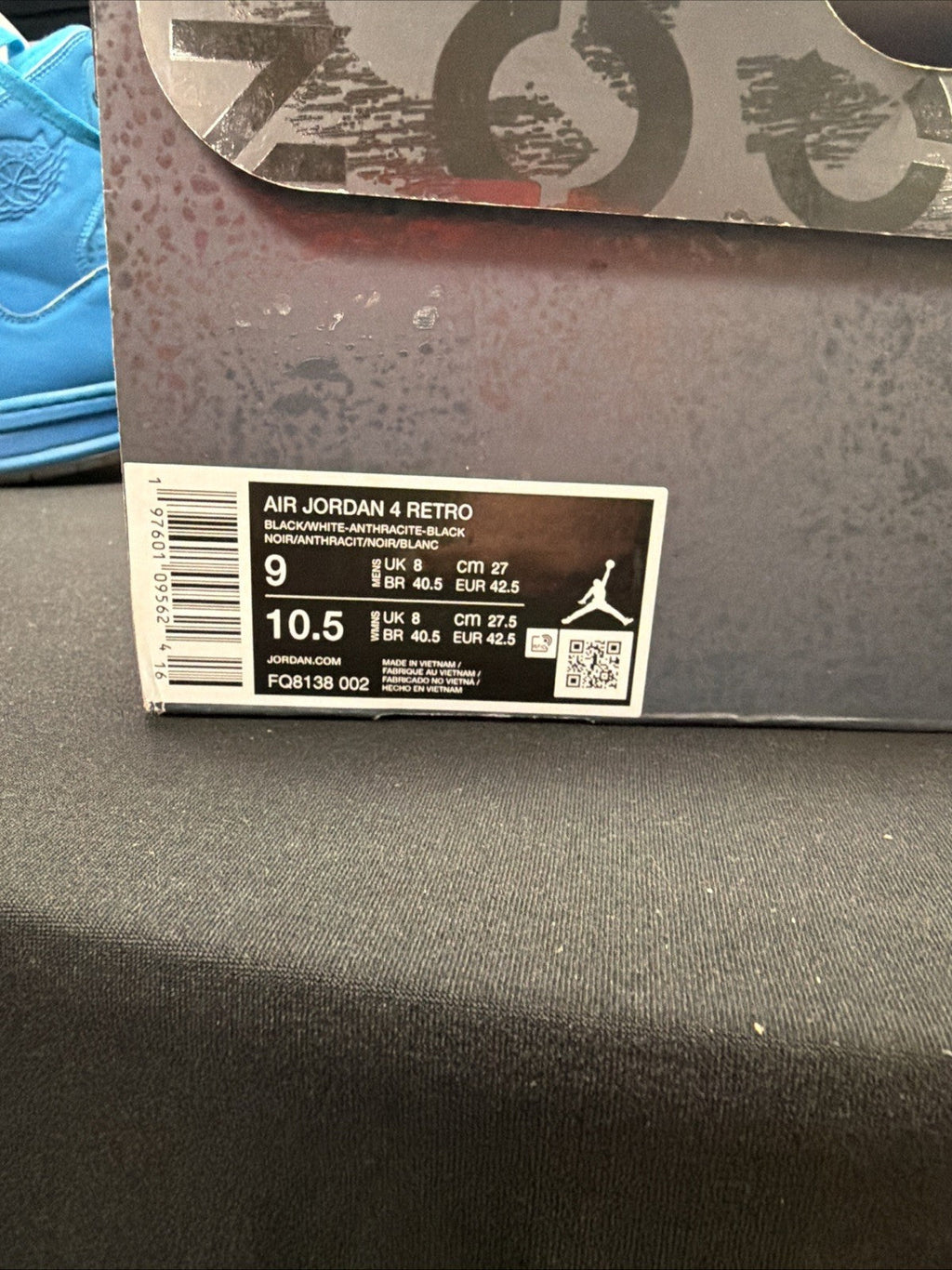Air Jordan 4 Retro 2024 Fear - Size 9 - product image from the listing.