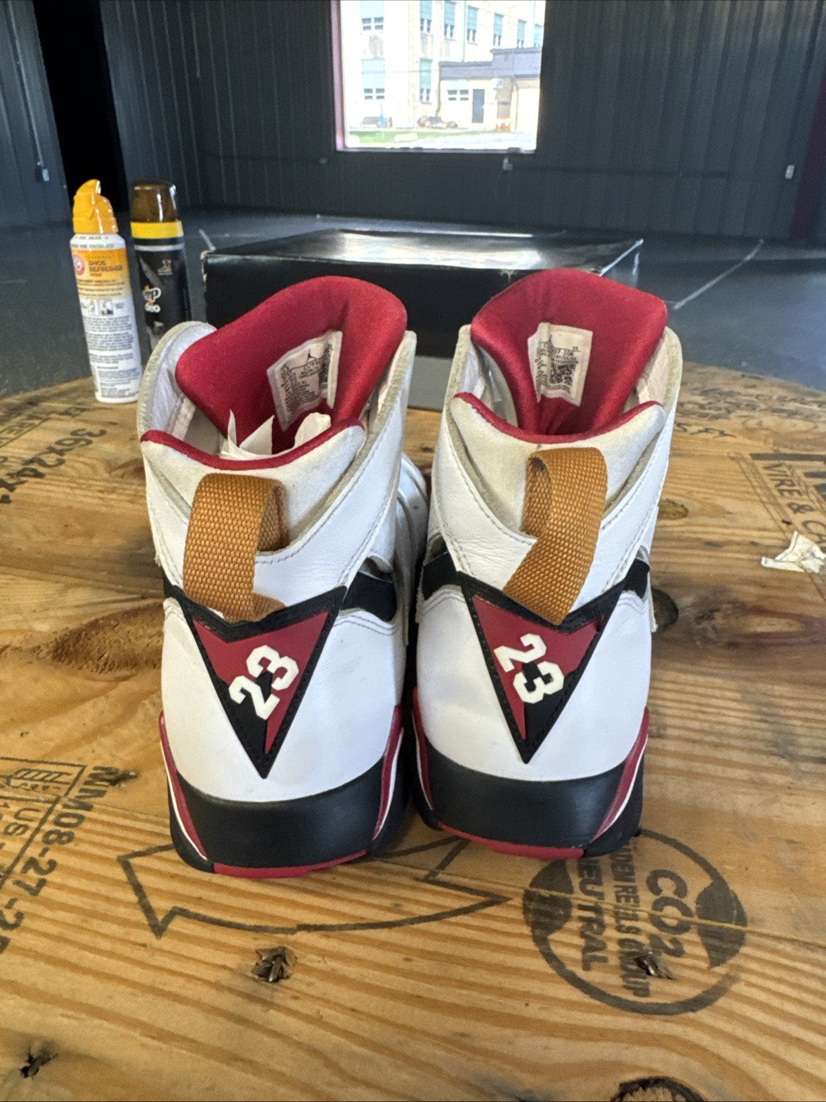 Air Jordan 7 retro Cardinal 2011 - Size 10.5 - product image from the listing.