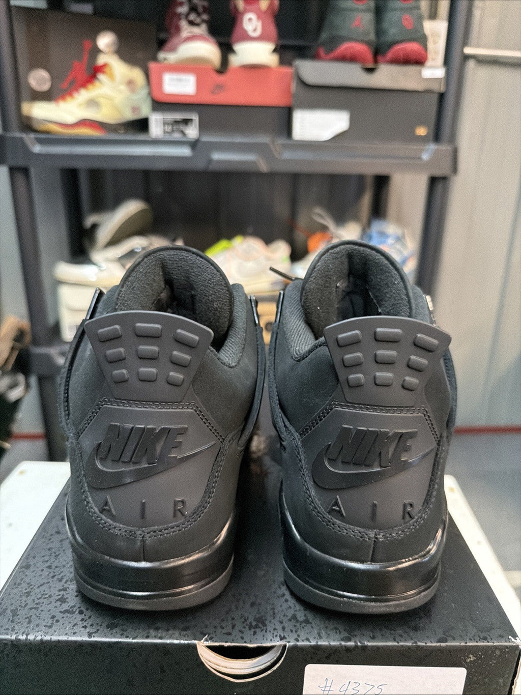 Air Jordan 4 Retro 2025 Black Cat FV5029-010 Pre-owned Authentic - Size 11 - product image from the listing.