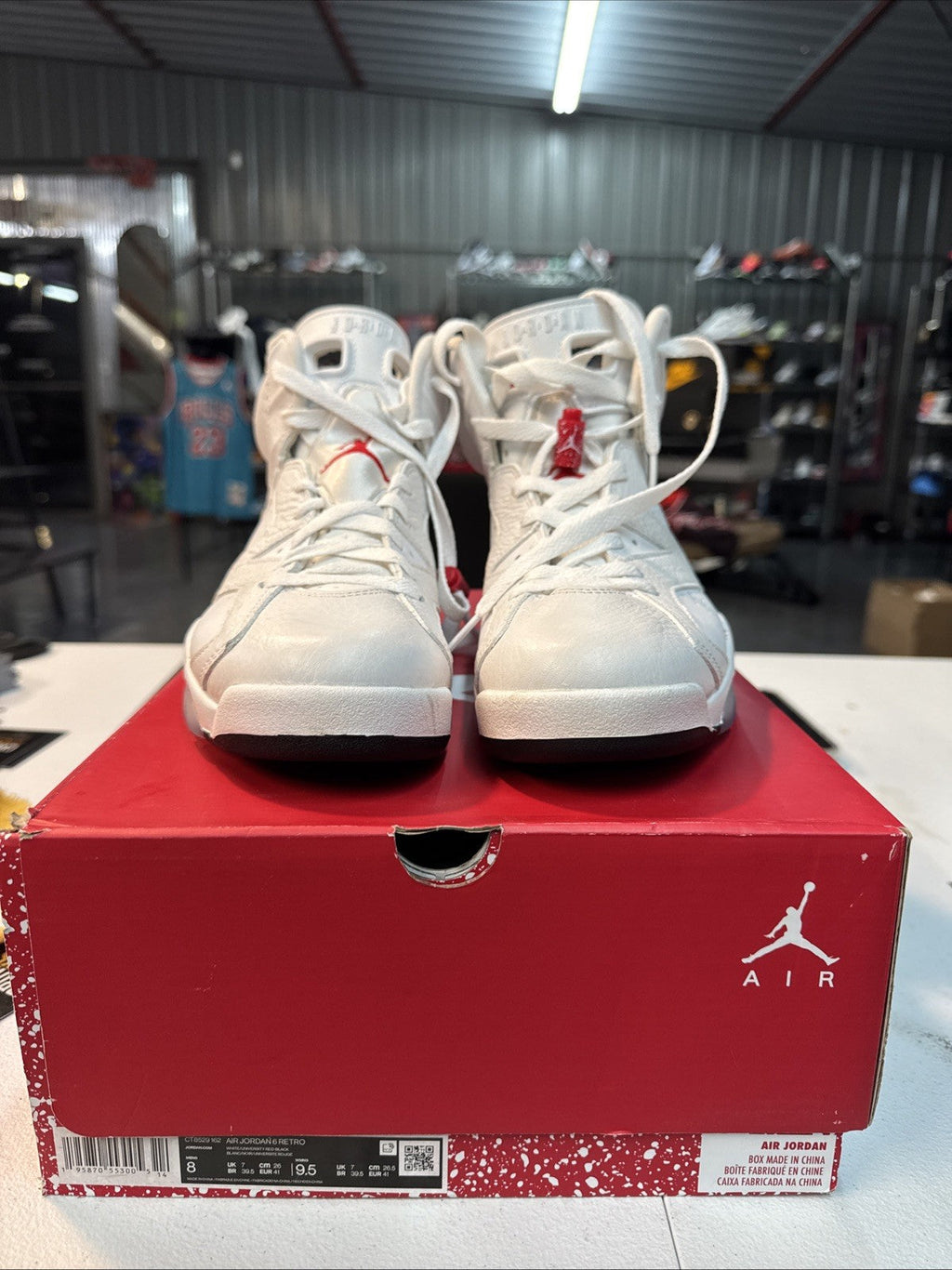 Jordan 6 White and University Red 2022 | Barely Wore - Size 8 - product image from the listing.